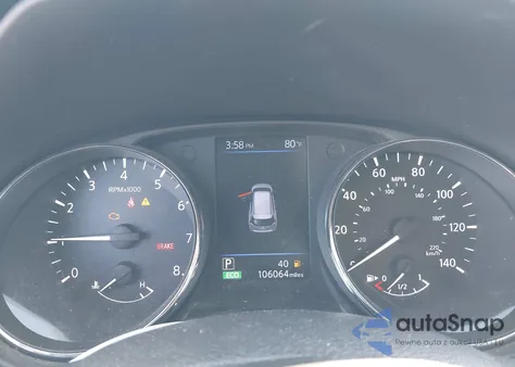 2018 Nissan Rogue Sv z USA, uszkodzony, nr VIN 5N1AT2MT3JC804882